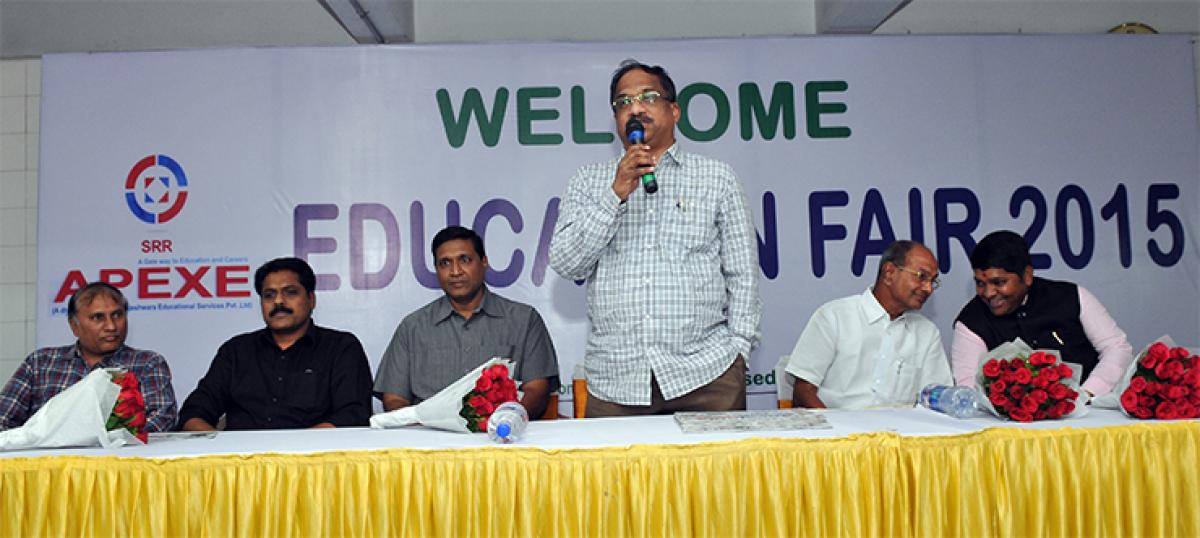 Edu fair shows new avenues to students